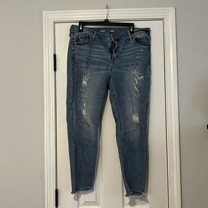 Old Navy Rockstar Jeans distressed